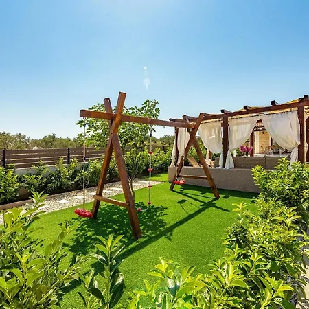 Villa Aldonna *